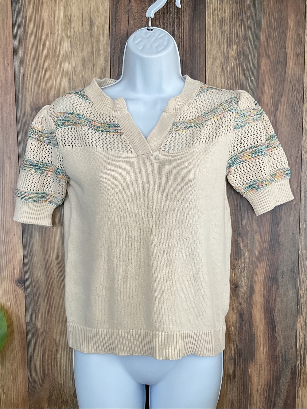 Daily Threads Knit Short-Sleeve V Neck Sweater  S/P    122B